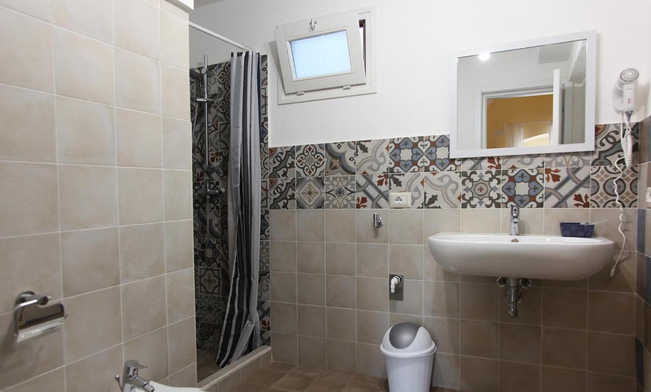 Vecchia Cantina - Le Camere Sannicola Exteriör bild