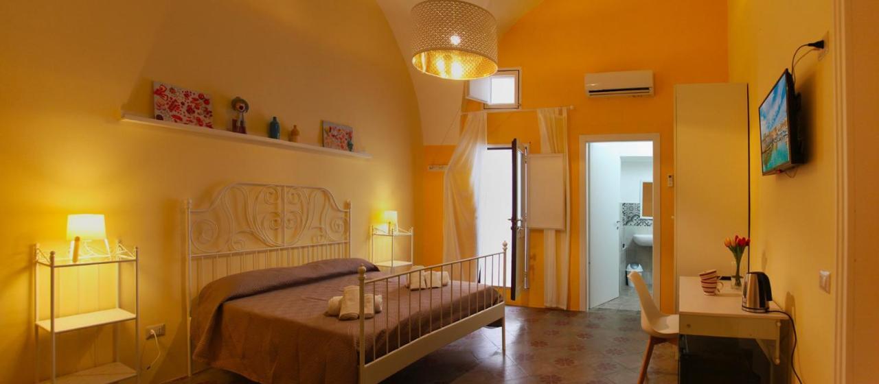 Vecchia Cantina - Le Camere Sannicola Exteriör bild